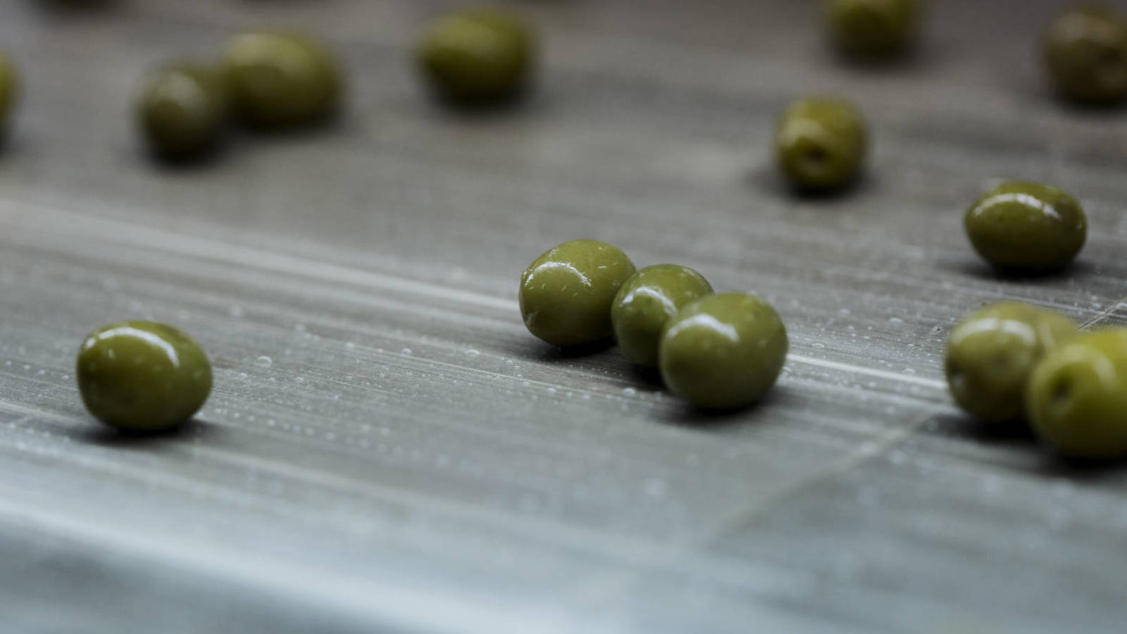 Lavorazione Olive Verdi SAMA il Metodo